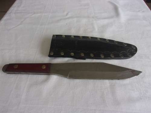 Vintage Harry Bosman Bowie knife with leather sheath