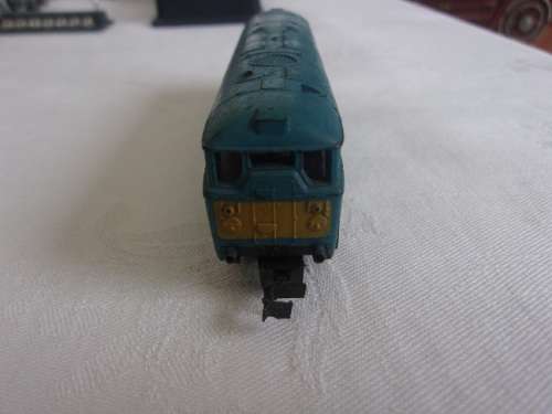 Large lot of Lima N scale model train accessories for 1 bid