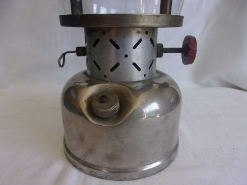 Vintage Coleman Model 237A pressure lantern - made in Canada