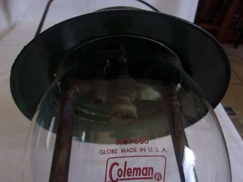 Vintage Coleman Model 237A pressure lantern - made in Canada