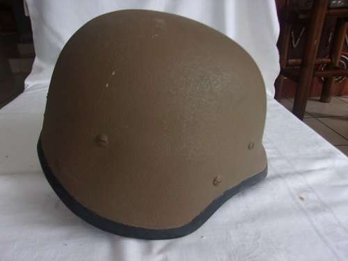 Vintage SADF M87 Kevlar helmet