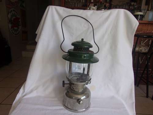Vintage Coleman Model 237 pressure lantern - made in Canada