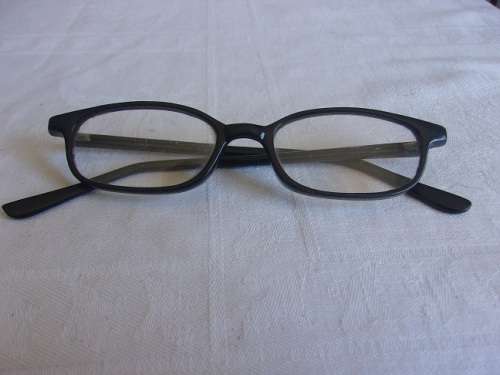 3 Pairs of quality retro eye glasses for 1 bid