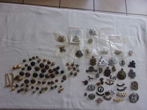 Large lot of over 100 vintage military badges, buttons and insignia for 1 bid
