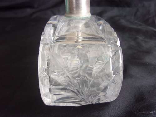 2 Large antique cut glass perfume atomisers for 1 bid