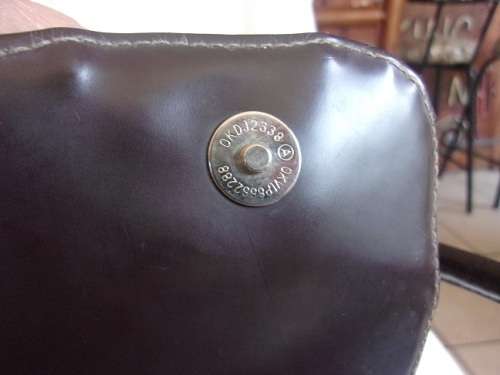 3 Vintage handbags and a purse for 1 bid