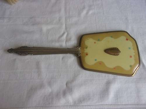 3 Vintage dressing table brushes and 2 hand mirrors for 1 bid