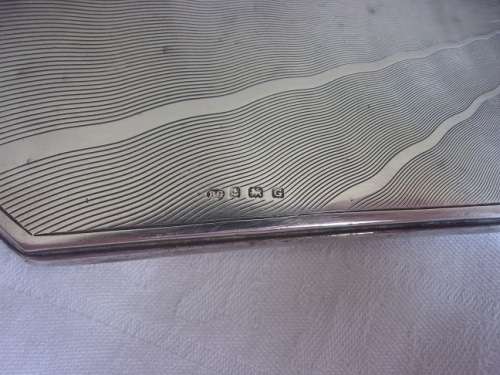 Vintage cased Sterling silver handle/lid manicure set and mirror
