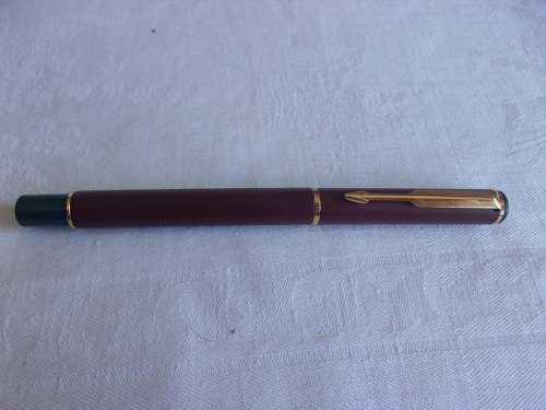 Vintage Parker Rialto ballpoint pen made in the UK