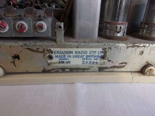 Vintage Ferguson ivory bakelite table valve radio - not tested