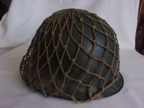 Vintage SADF staaldak with inner and net