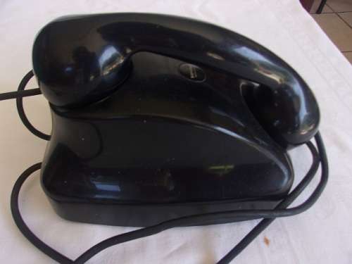 Vintage Siemens South Africa bakelite crank telephone