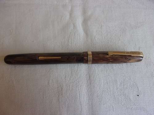 Vintage Waterman`s W3 fountain pen with 14ct gold nib