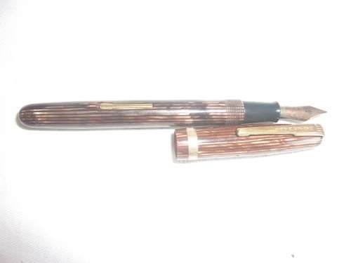 Vintage Waterman`s W3 fountain pen with 14ct gold nib