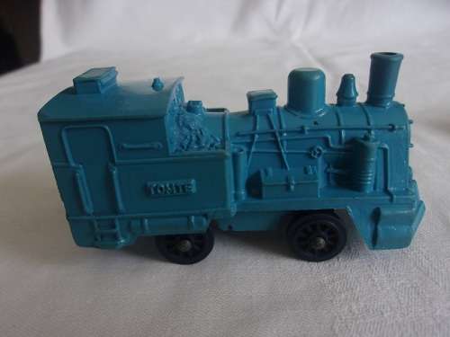 5 Vintage Tomte Laerdal vinyl/ plastic toy cars/wagon/train for 1 bid