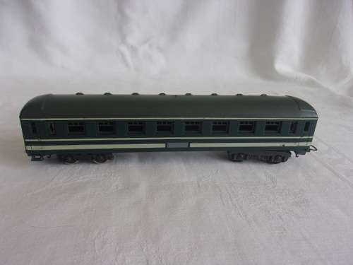 Lot of Lima HO model railway accessories for 1 bid