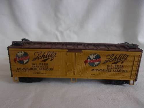 Lot of 12 Athearn HO gauge rolling stock items for 1 bid