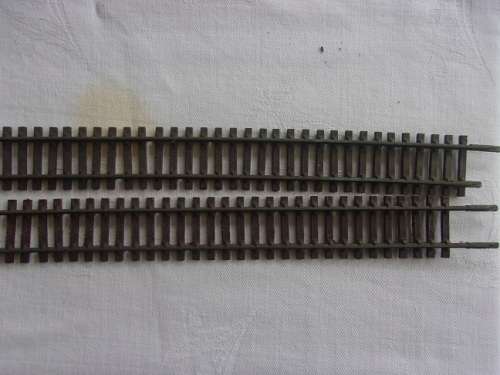 Box of 30 PECO Streamline HO gauge tracks - 914mm long