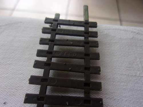 Box of 30 PECO Streamline HO gauge tracks - 914mm long