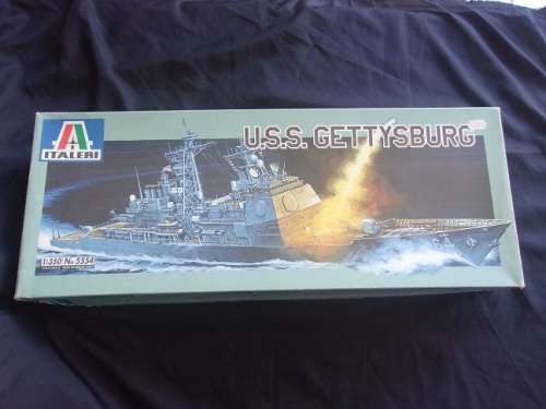Italeri 1:350 scale U,S.S. Gettysburg model ship - No. 5554
