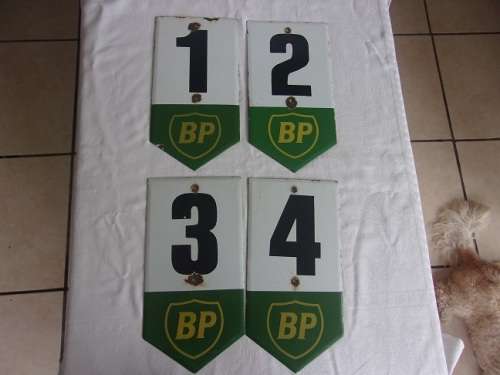 4 Genuine vintage BP enamel golf tee signs - Tees No. 1 - 4