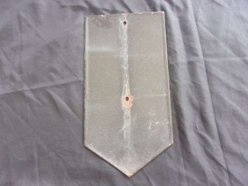 4 Genuine vintage BP enamel golf tee signs - Tees No. 1 - 4