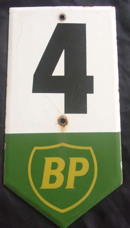 4 Genuine vintage BP enamel golf tee signs - Tees No. 1 - 4
