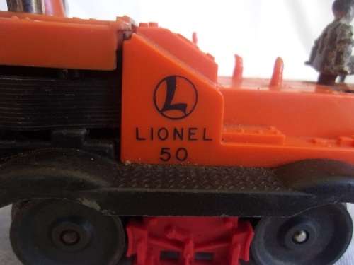 Vintage Lionel 50 O scale motorised gang car