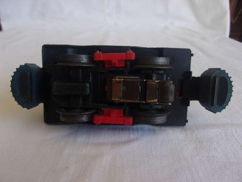 Vintage Lionel 50 O scale motorised gang car