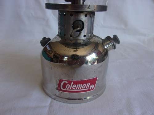 Vintage boxed Coleman 249-E lantern - made in Canada