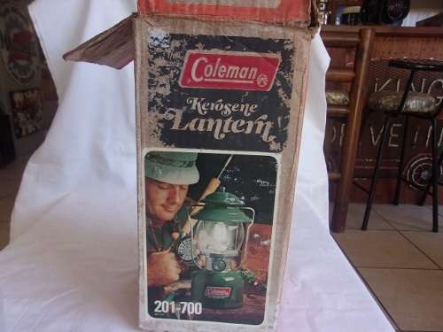 Vintage boxed Coleman 201-700 lantern with spirit bottle & 2 mantle pack