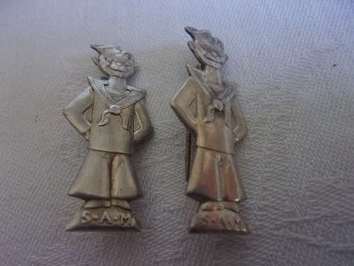4 Sterling silver WW2 `Sweetheart` pins for 1 bid - quite rare