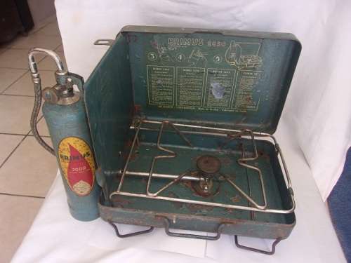 Vintage Primus No. 2050 gas camping stove