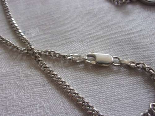 Beautiful Egyptian .925 silver pendant and chain