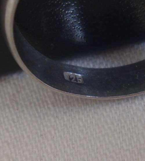 Vintage Sterling silver plain 4mm half round band ring