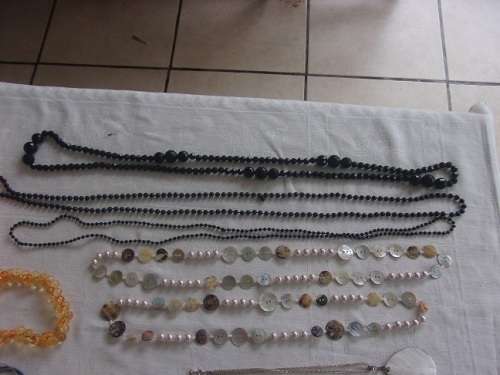 Large lot of vintage costume jewellery in a jewellery box