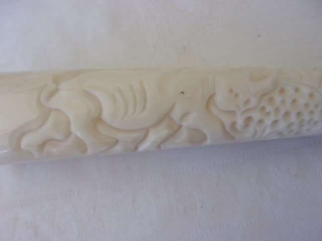 Vintage Gaskell & Chambers Quarter Gill Optic Pearl, scrimshaw and hunting dog head bottle openers