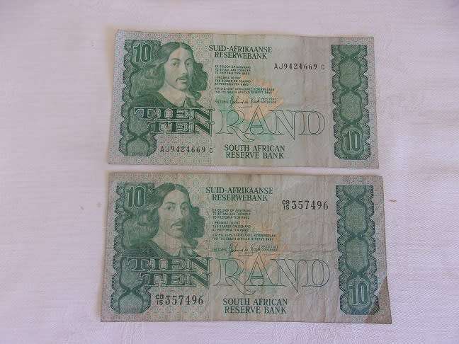 Lot of 12 old South African bank notes