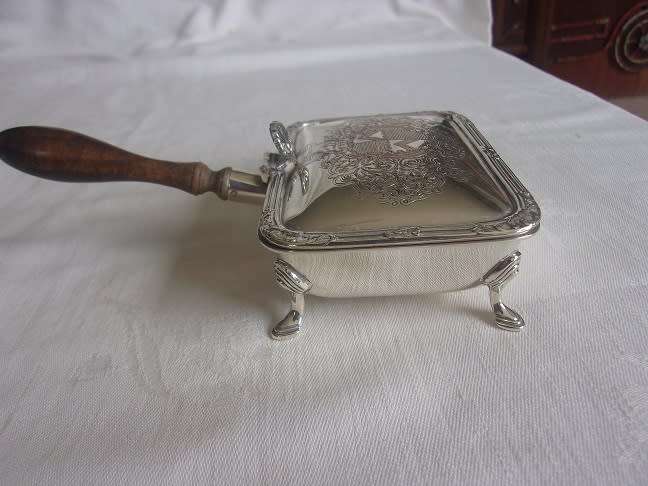Vintage silver plated silent butler crumb box