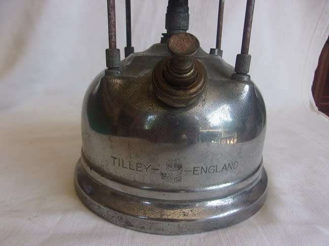 Vintage Tilley Model X246 Guardsman pressure lantern