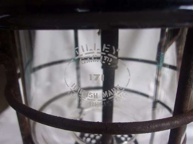 Vintage Tilley Model X246 Guardsman pressure lantern
