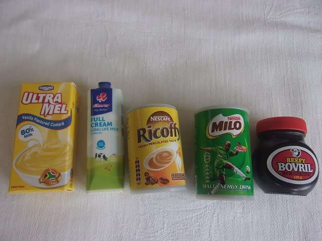 Lot of 19 Checkers Little Shop 2 Mini Collectables for 1 bid