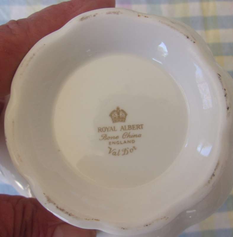 Vintage 28 piece Royal Albert Val D`or coffee set - discontinued