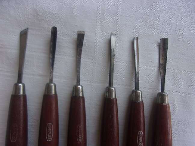 Vintage Marples No. 153 wood carving tool set in original box