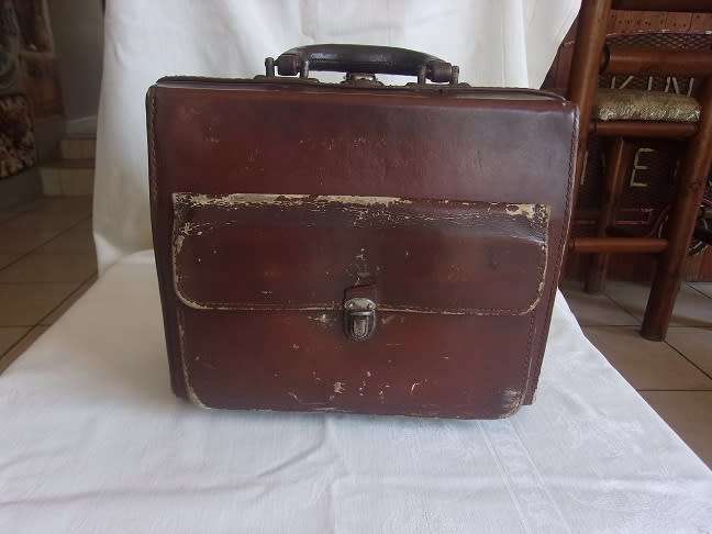 Vintage fitted leather attache case