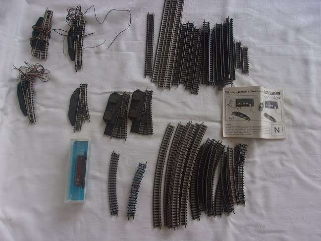 Vintage Rivarossi N gauge Open Car & lot of tracks for 1 bid