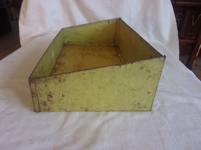 Vintage thick metal Colgate Beauty Soap display tray