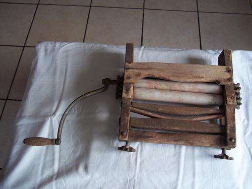 Unique antique washing mangle - one of a kind beautiful old item!!!
