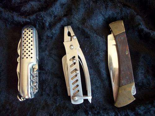 Lot of 2 pocket knives and a multi-tool - 1 bid for all!!!