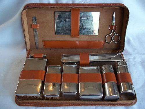 Lovely vintage 11 piece gents traveling toilet set for the man in your life